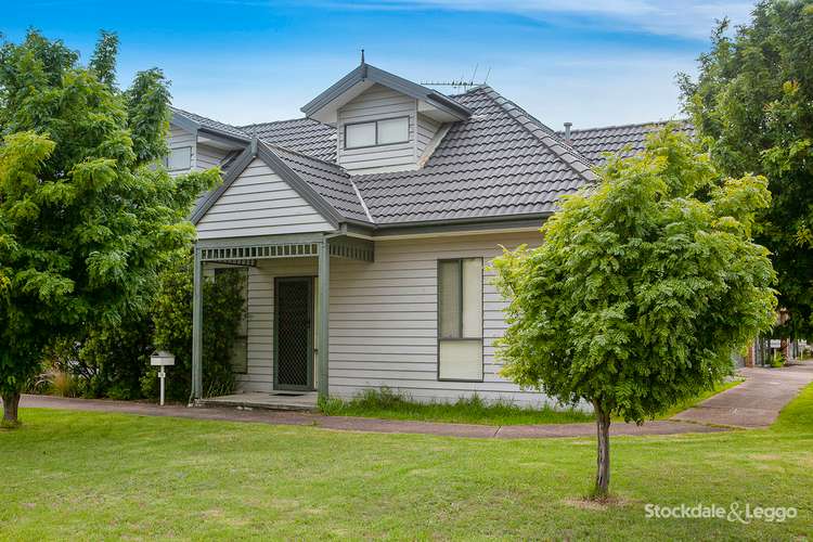 Fourth view of Homely house listing, 10 Pendula Place, Pakenham VIC 3810