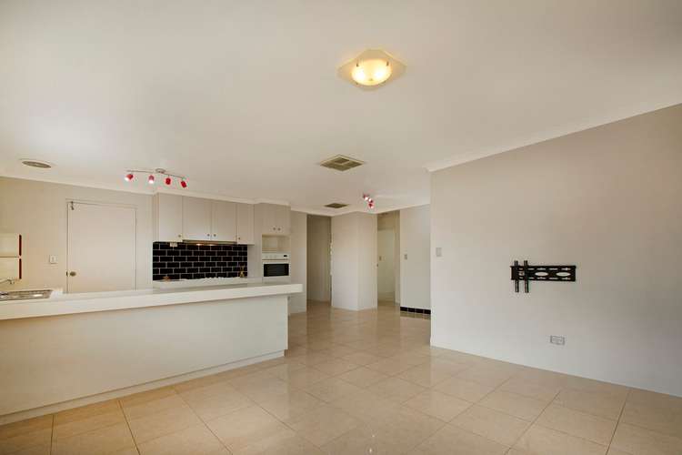 Fifth view of Homely house listing, 9 Borah Court, Caversham WA 6055