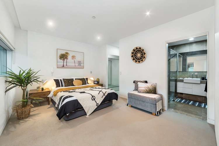 Main view of Homely unit listing, 201/483 Adelaide Street, Brisbane City QLD 4000