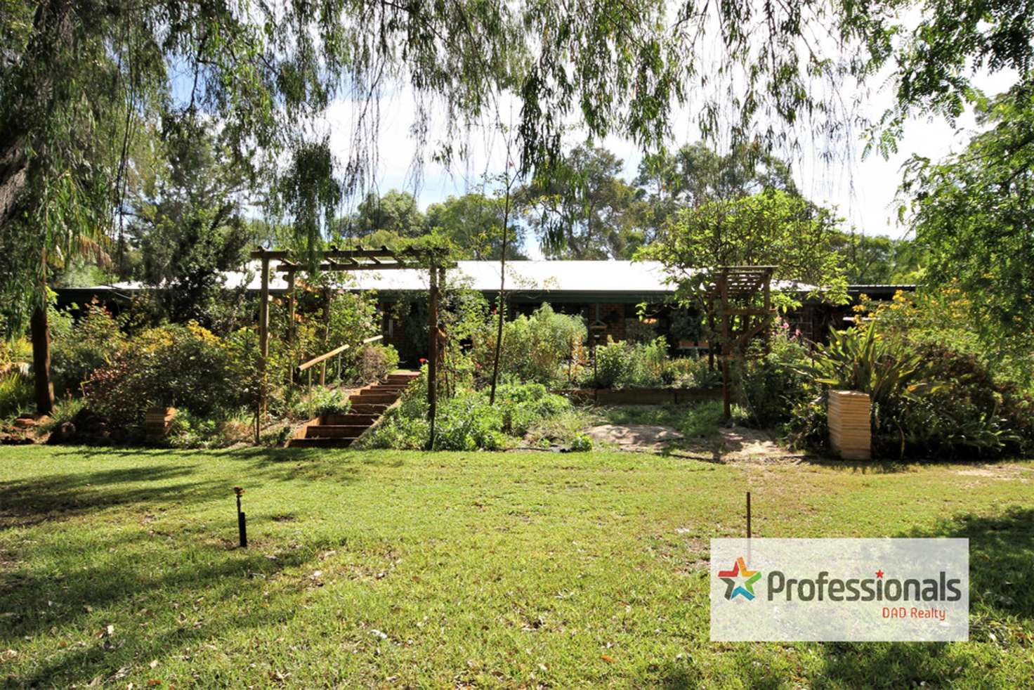 Main view of Homely house listing, 25 Leschenault Pde, Leschenault WA 6233