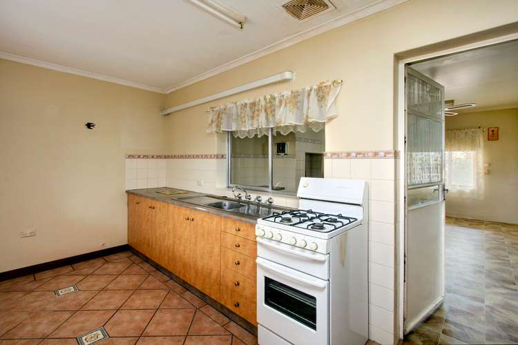 Sixth view of Homely house listing, 1 First Street, Loxton SA 5333