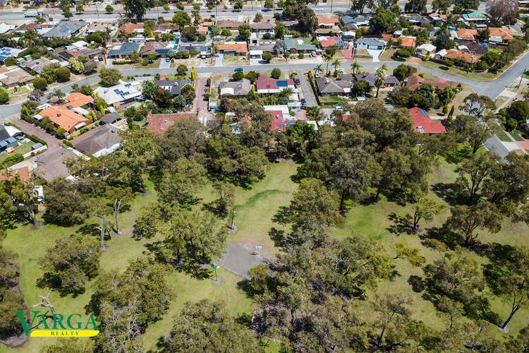 Second view of Homely house listing, 16 Ningaloo Way, Thornlie WA 6108