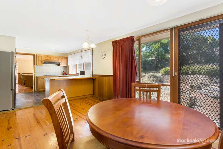 Fourth view of Homely house listing, 2 Hakea Court, Langwarrin VIC 3910