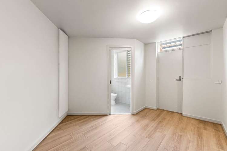 Third view of Homely apartment listing, 3/506 Glenferrie Road, Hawthorn VIC 3122