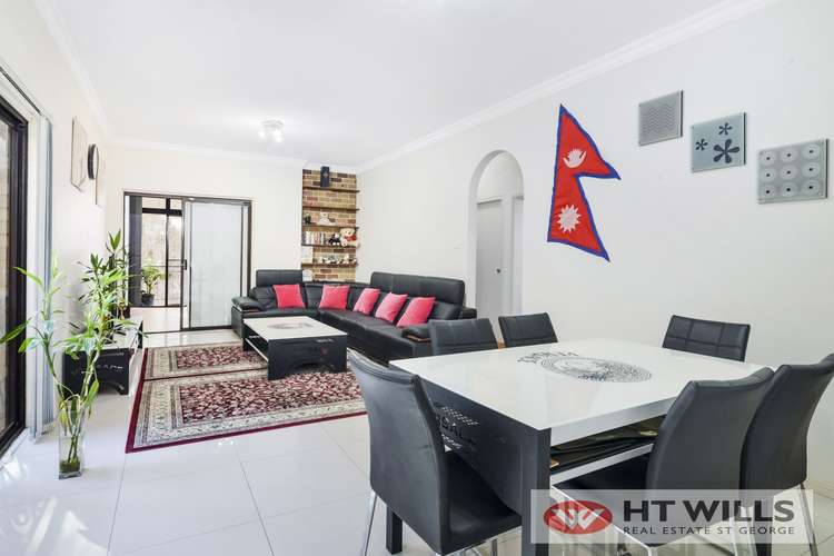 Third view of Homely unit listing, 5/8-12 Bellevue Parade, Hurstville NSW 2220