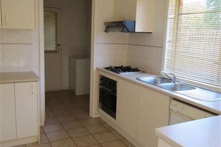 Second view of Homely unit listing, 2/2 Spray Street, Frankston VIC 3199