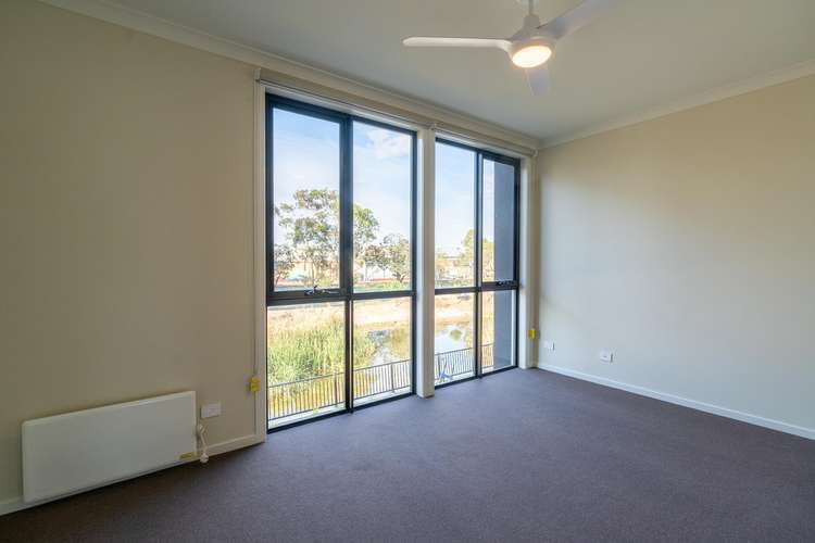 Fifth view of Homely townhouse listing, 38 Titan Lodge Walk, Pakenham VIC 3810