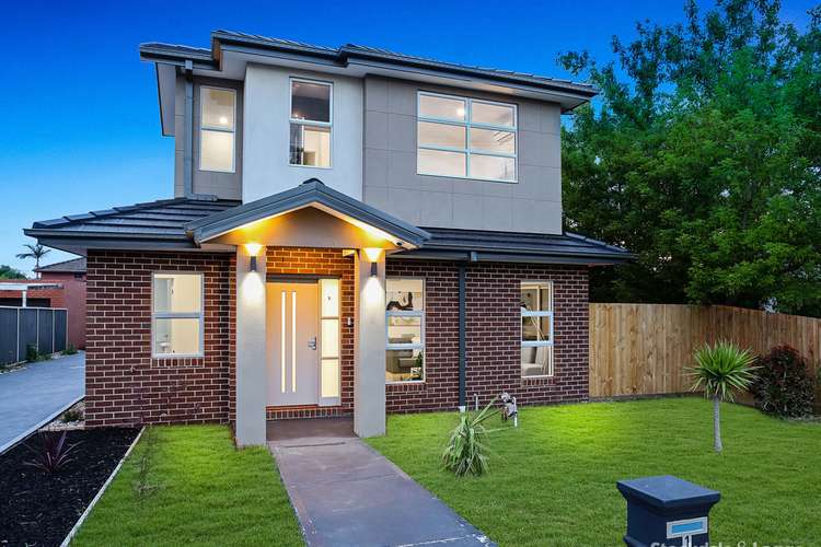 Main view of Homely townhouse listing, 1/17 Apsley Street, Glenroy VIC 3046
