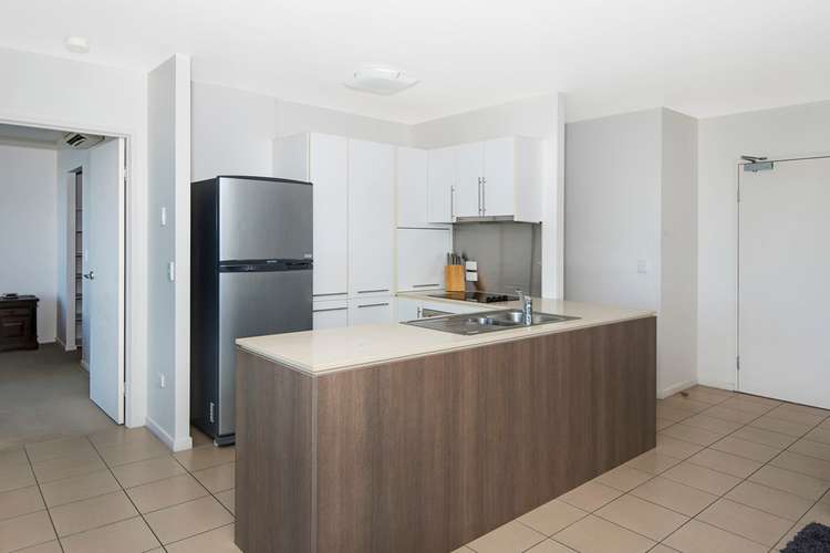 Third view of Homely unit listing, 33/8-32 Stanley Street, Townsville City QLD 4810