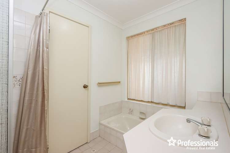 Sixth view of Homely house listing, 5 Farmview Place, Bibra Lake WA 6163