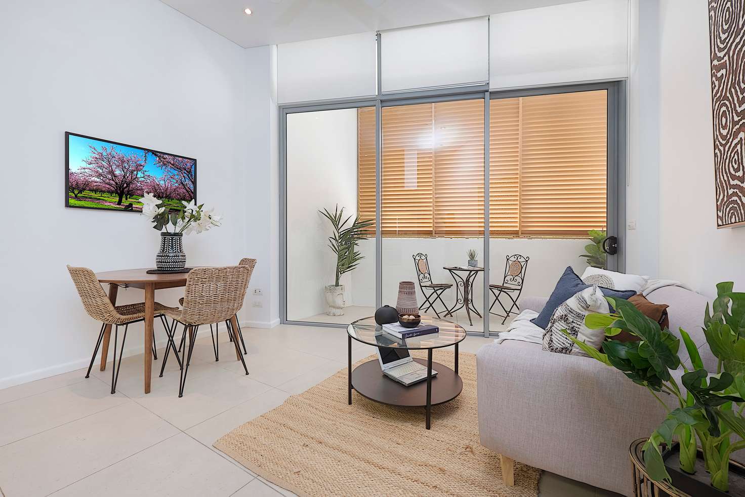 Main view of Homely unit listing, 2/693 Anzac Parade, Maroubra NSW 2035