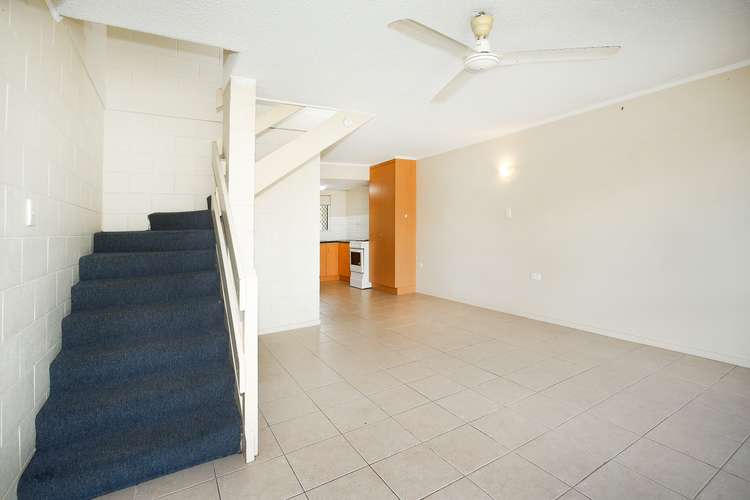 Fourth view of Homely unit listing, 1/165 Francis Street, West End QLD 4810