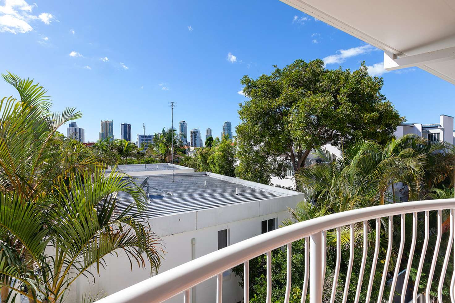 Main view of Homely unit listing, 40/7-17 Purli Street, Chevron Island QLD 4217