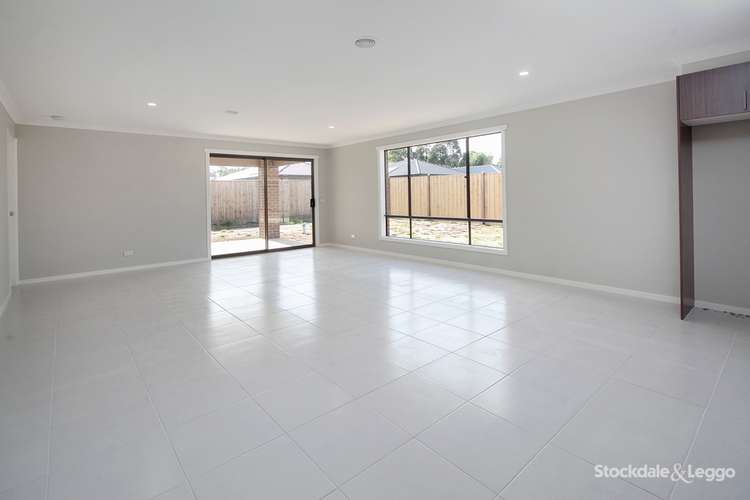 Third view of Homely house listing, 8 Water Lily Road, Bunyip VIC 3815