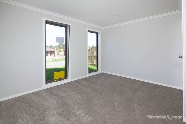 Sixth view of Homely house listing, 8 Water Lily Road, Bunyip VIC 3815