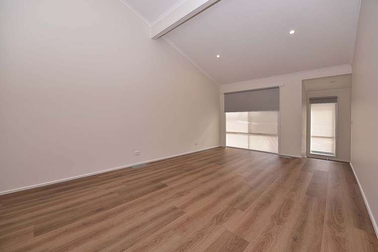 Third view of Homely unit listing, 5/11 Hannah Street, Cheltenham VIC 3192