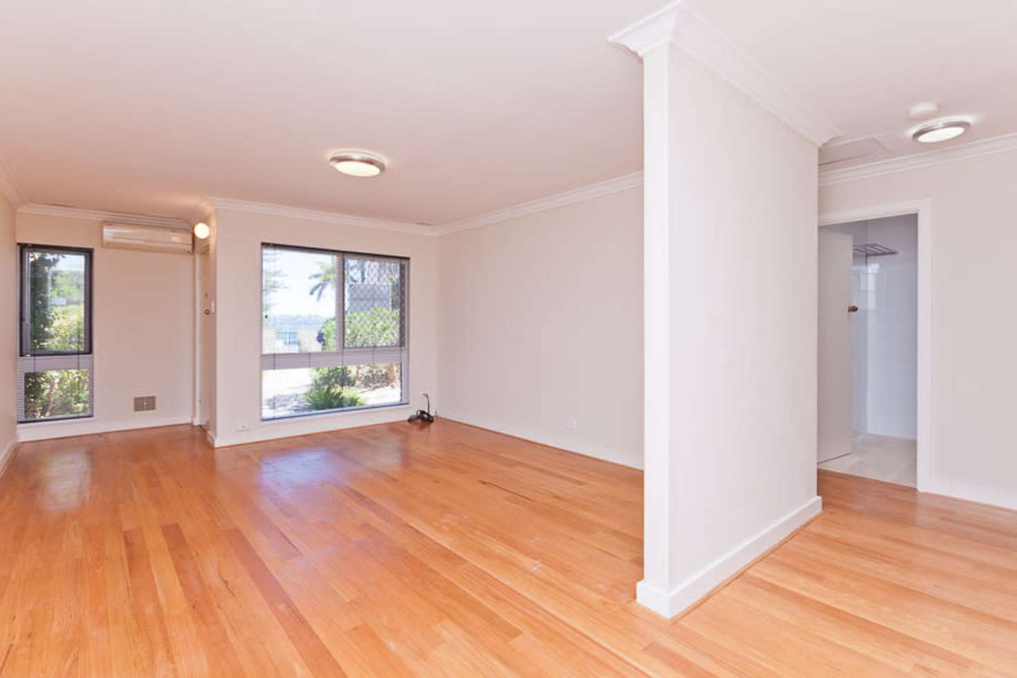 Main view of Homely unit listing, 2/17 Victoria Avenue, Claremont WA 6010