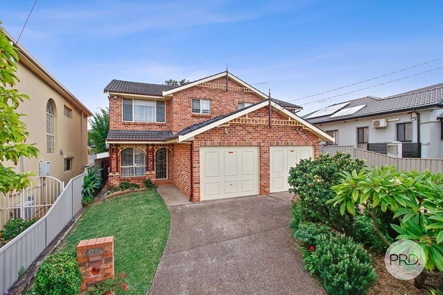 Main view of Homely semiDetached listing, 2/4 Hodge Street, Hurstville NSW 2220