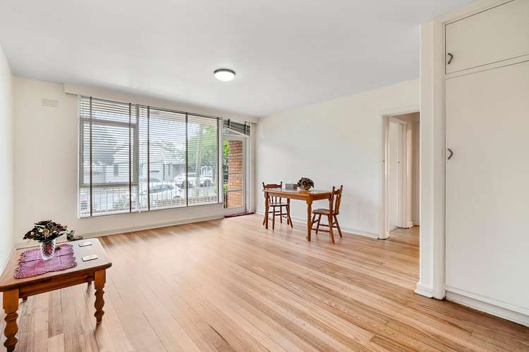 Second view of Homely apartment listing, 2/352 Auburn Road, Hawthorn VIC 3122