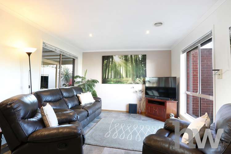 Fifth view of Homely house listing, 16 Freesia Court, Whittington VIC 3219