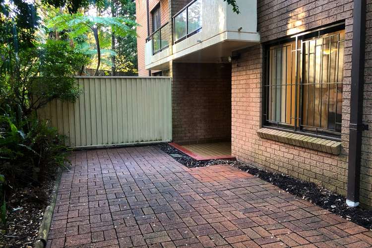 Second view of Homely apartment listing, 2/25 Sutherland Street, Cremorne NSW 2090