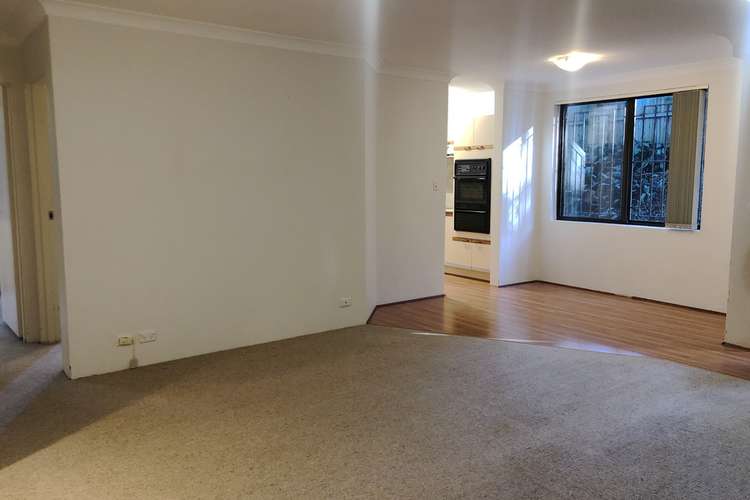 Third view of Homely apartment listing, 2/25 Sutherland Street, Cremorne NSW 2090