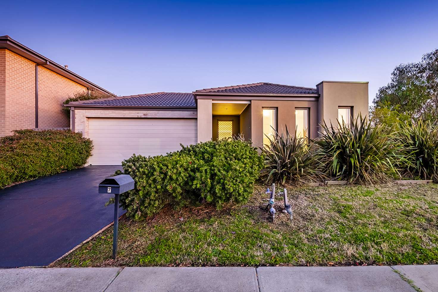 Main view of Homely house listing, 7 Beauchamp Way, Cranbourne East VIC 3977