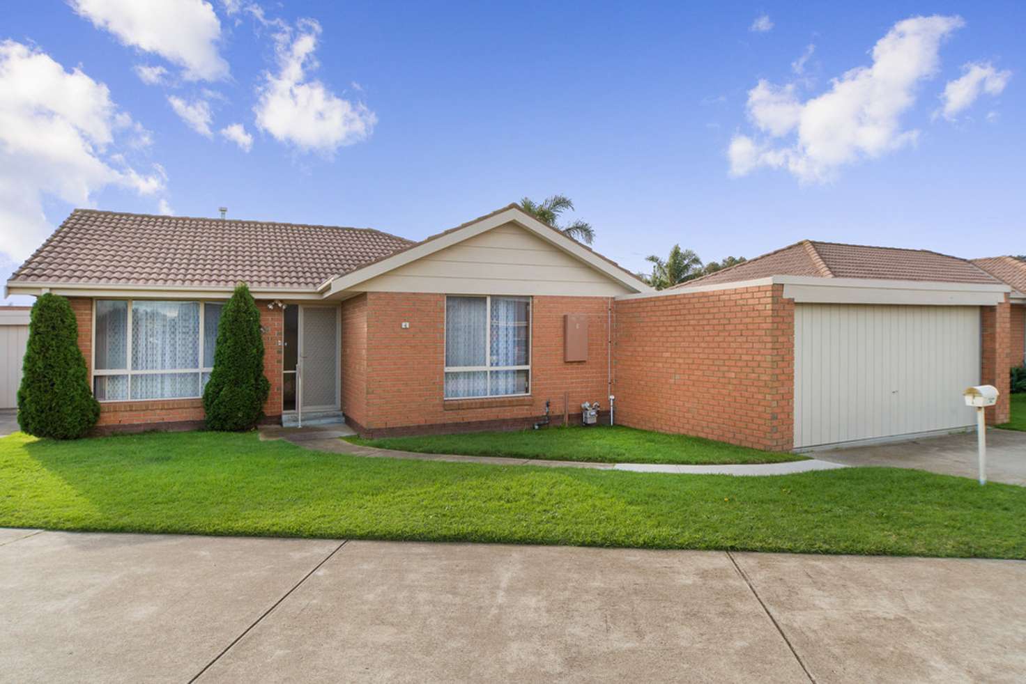 Main view of Homely unit listing, 4 Cuthbertson Court, Chelsea VIC 3196