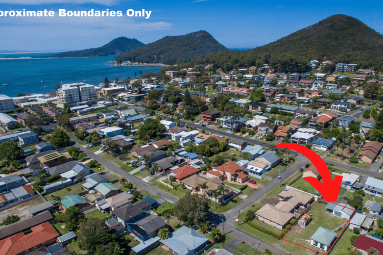 25 Rigney Street, Shoal Bay NSW 2315