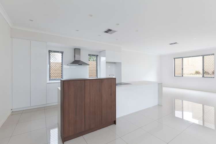Second view of Homely house listing, 1/10 Jean Street, Beaconsfield WA 6162