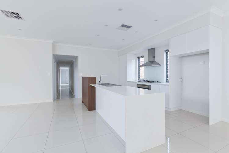 Fourth view of Homely house listing, 1/10 Jean Street, Beaconsfield WA 6162