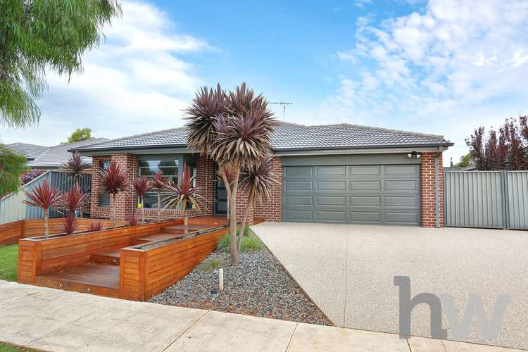 Second view of Homely house listing, 11 Kingfisher Court, Lara VIC 3212