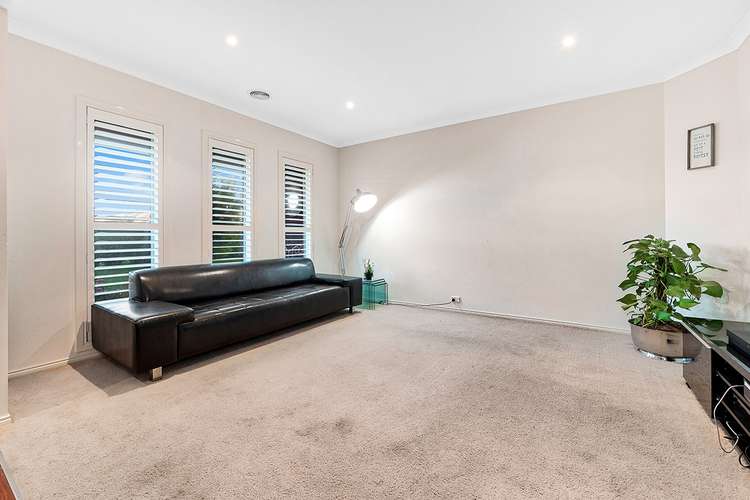 Fifth view of Homely house listing, 13 Carinya Court, Cranbourne North VIC 3977