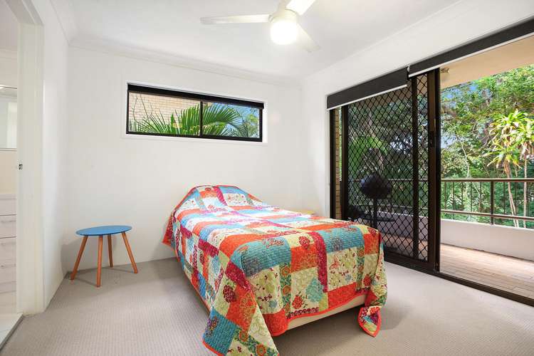 Fifth view of Homely apartment listing, 4/92 Stanhill Drive, Chevron Island QLD 4217