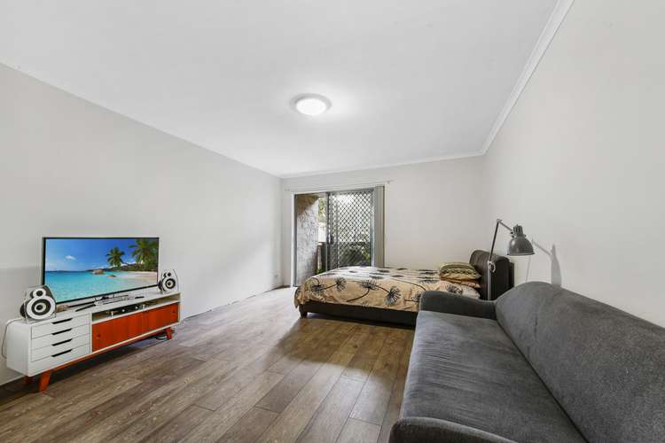 Main view of Homely studio listing, 4/15A Wilson Street, Newtown NSW 2042