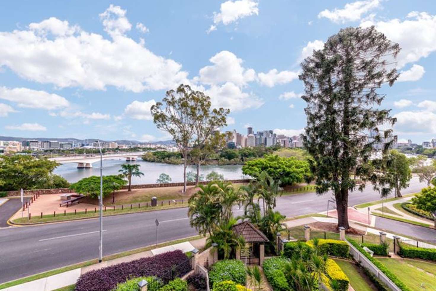 Main view of Homely apartment listing, 38/236 River Terrace, Kangaroo Point QLD 4169