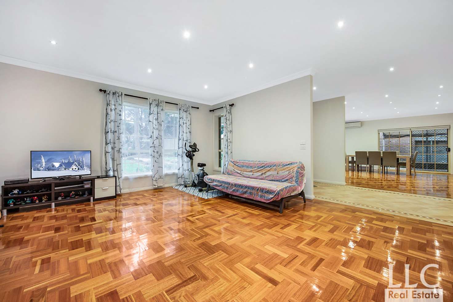Main view of Homely house listing, 35 Chapman Boulevard, Glen Waverley VIC 3150