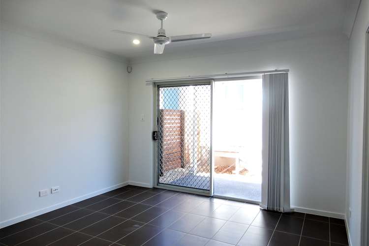 Third view of Homely townhouse listing, 28/163 Douglas Street, Oxley QLD 4075