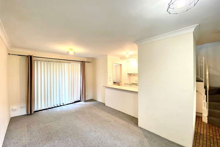 Main view of Homely unit listing, 25/5-17 Queen Street, Newtown NSW 2042