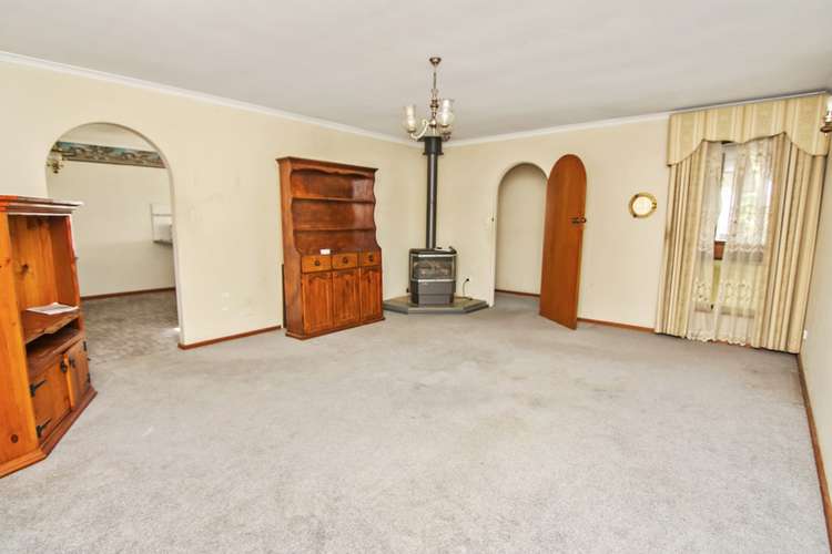 Third view of Homely house listing, 2 Hodgson Street, Bairnsdale VIC 3875