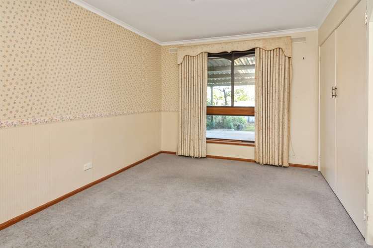 Seventh view of Homely house listing, 2 Hodgson Street, Bairnsdale VIC 3875