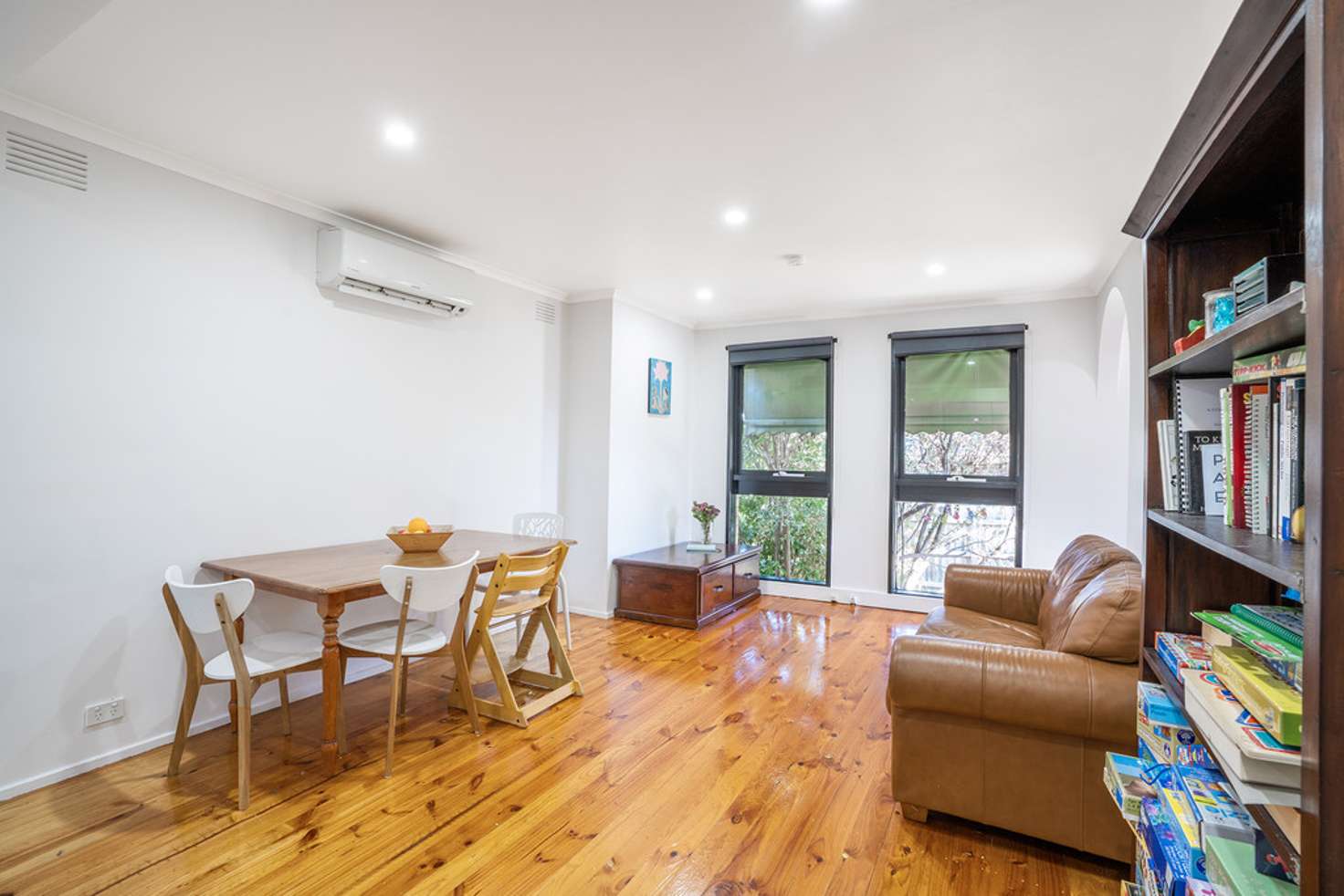 Main view of Homely unit listing, 2/39 Arlington Street, Ringwood VIC 3134