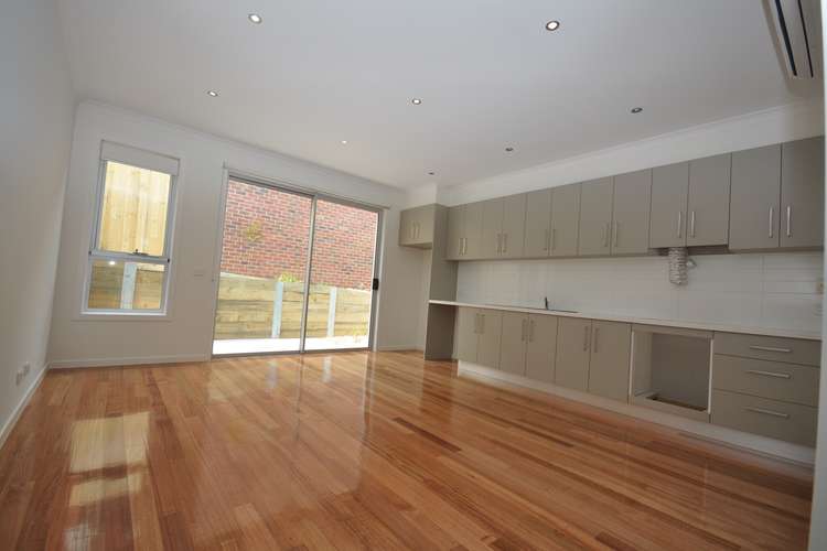 Fourth view of Homely townhouse listing, 5/52 Railway Parade, Pascoe Vale VIC 3044