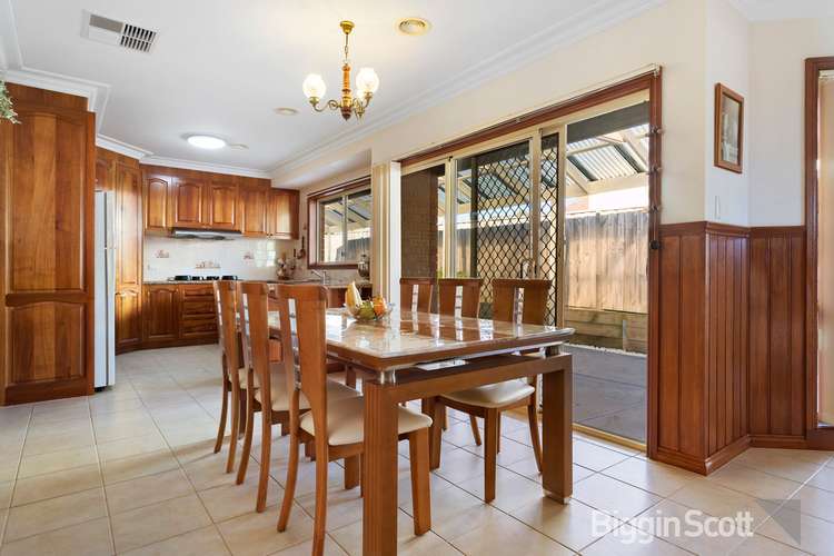 Sixth view of Homely house listing, 5 Grace Court, Narre Warren North VIC 3804