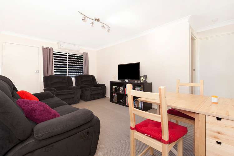 Third view of Homely unit listing, 1/4 Roseglen Street, Greenslopes QLD 4120