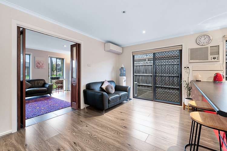 Sixth view of Homely house listing, 3 Hoop Pine Court, Cranbourne North VIC 3977