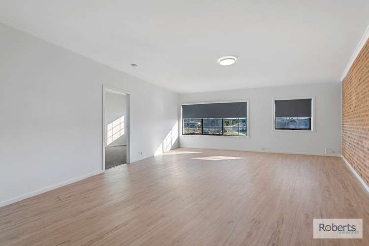 Third view of Homely apartment listing, 1/1 Fairway Crescent, Shearwater TAS 7307