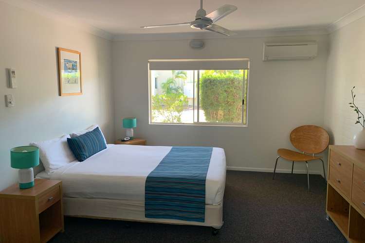 Fifth view of Homely unit listing, Unit 2, 13 -15 Ann Street, Torquay QLD 4655