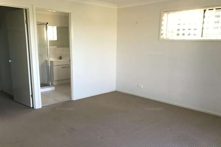 Fifth view of Homely townhouse listing, 4/84 Elizabeth Avenue, Clontarf QLD 4019