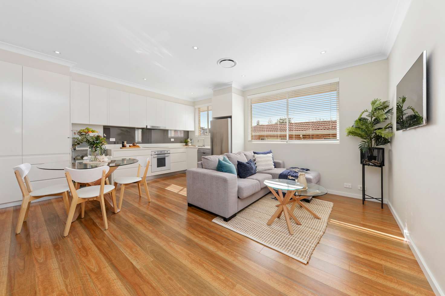 Main view of Homely unit listing, 8/79 Duncan Street, Maroubra NSW 2035
